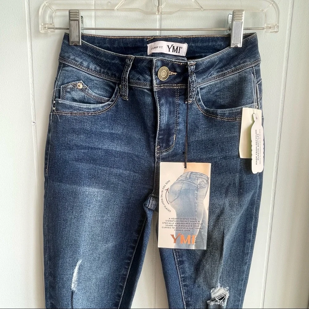 🛒✨NWT YMI mid-rise curvy fit ripped skinny jeans - Picture 2 of 9